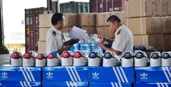 Ƴڱؿ˻׷